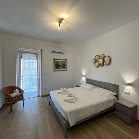 The Crown Rooms Alghero Exterior photo