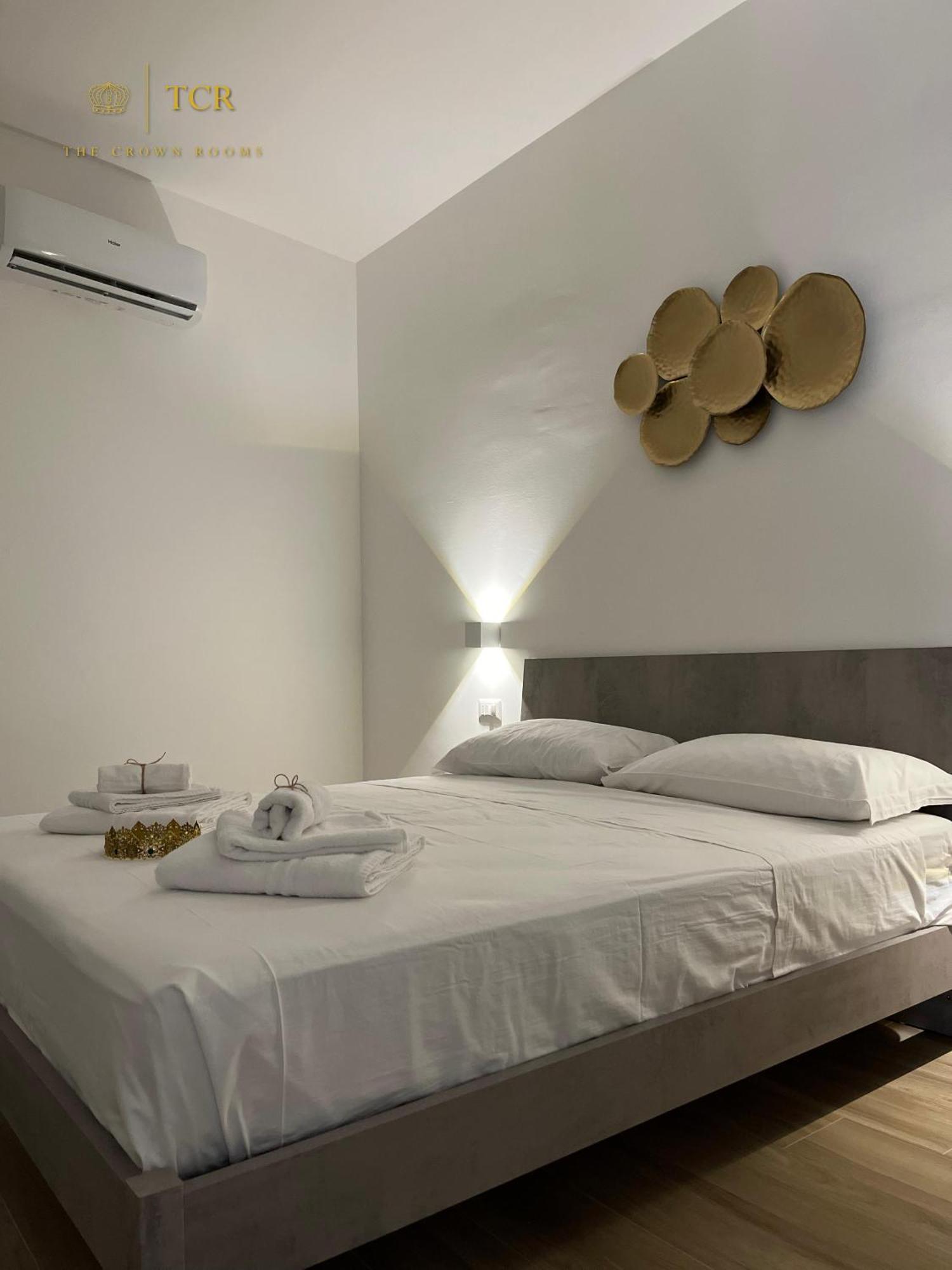 The Crown Rooms Alghero Exterior photo