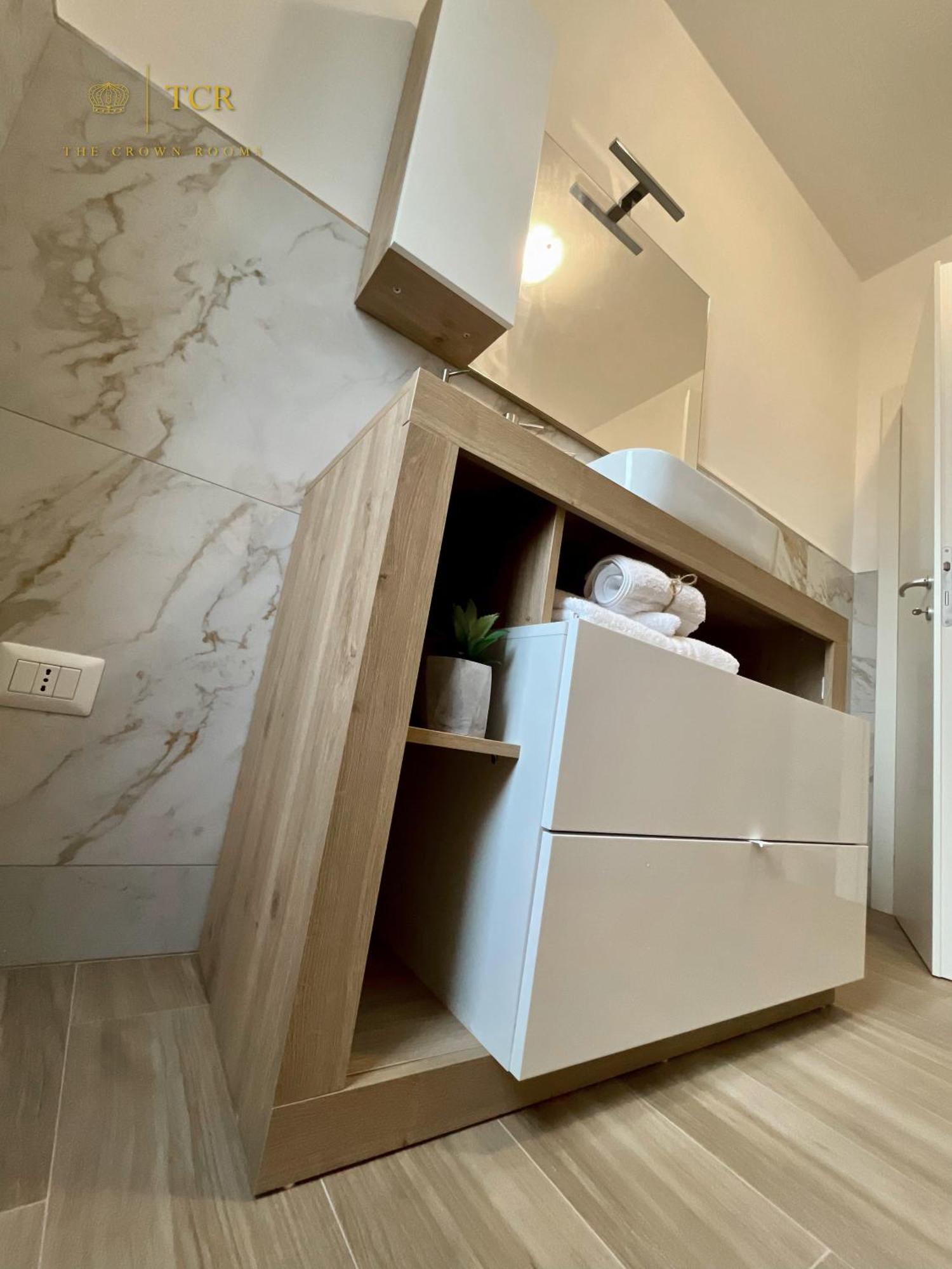 The Crown Rooms Alghero Exterior photo